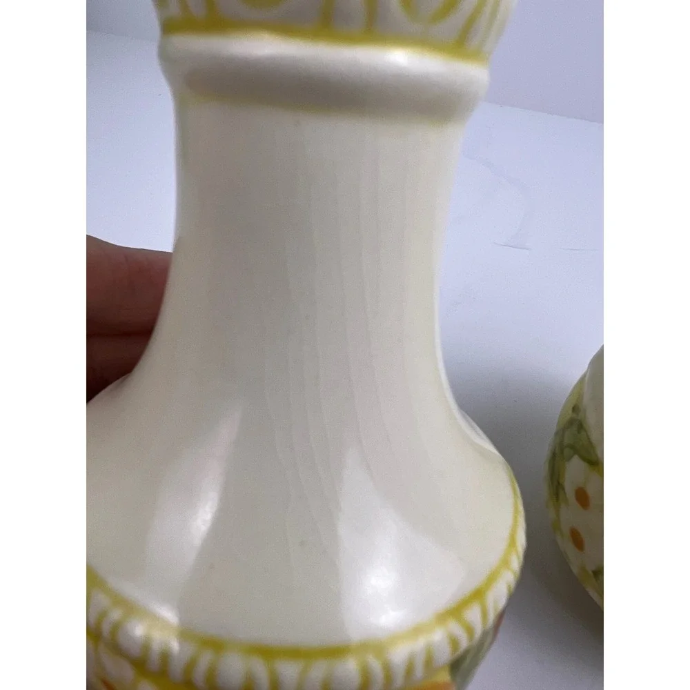 Vintage Metlox Poppytrail‎ Vernon Ceramic Salt Pepper Shakers Fruit Floral